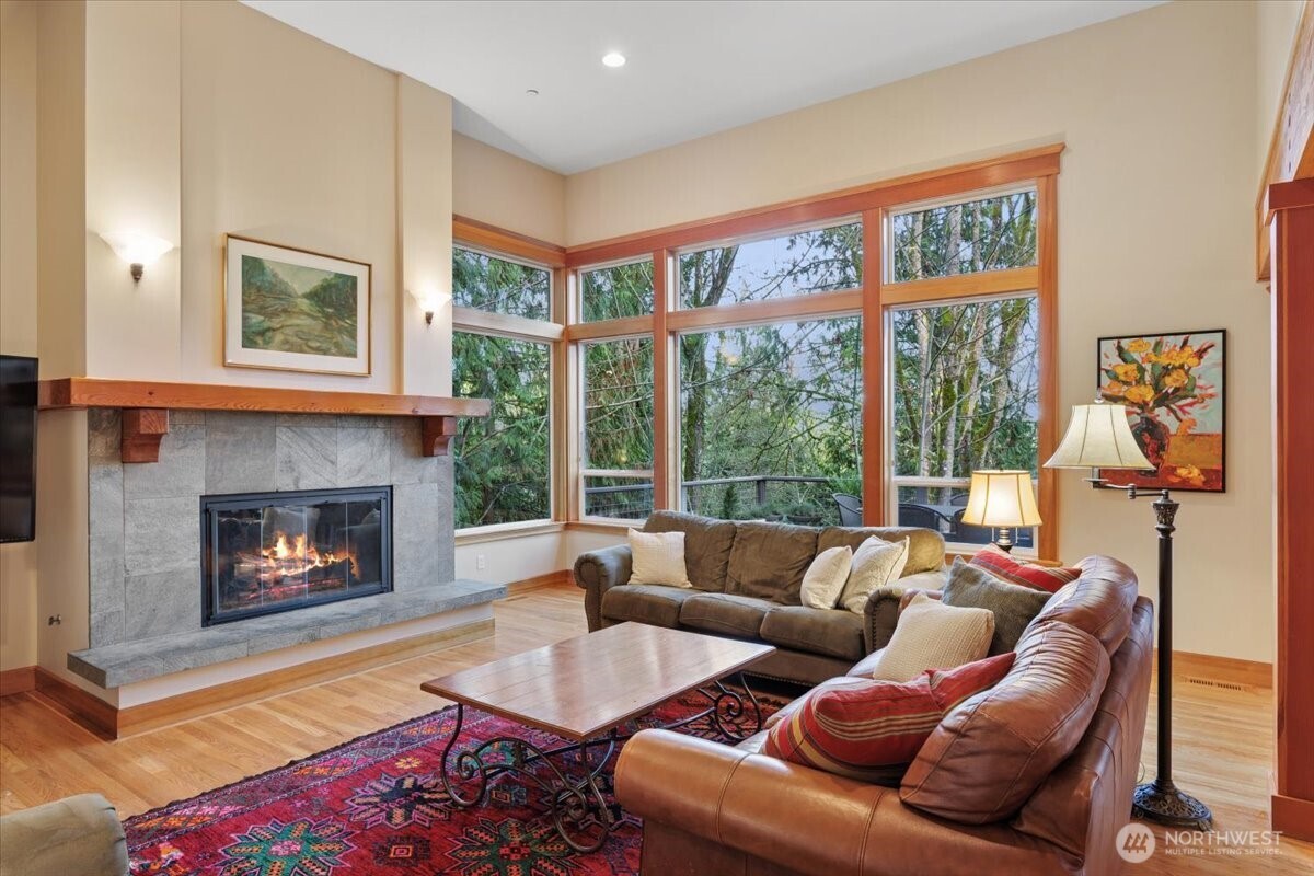 17412 32nd Avenue NE