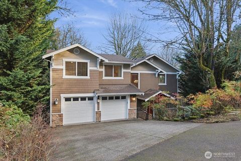 17412 32nd Avenue NE Lake Forest Park WA 98155