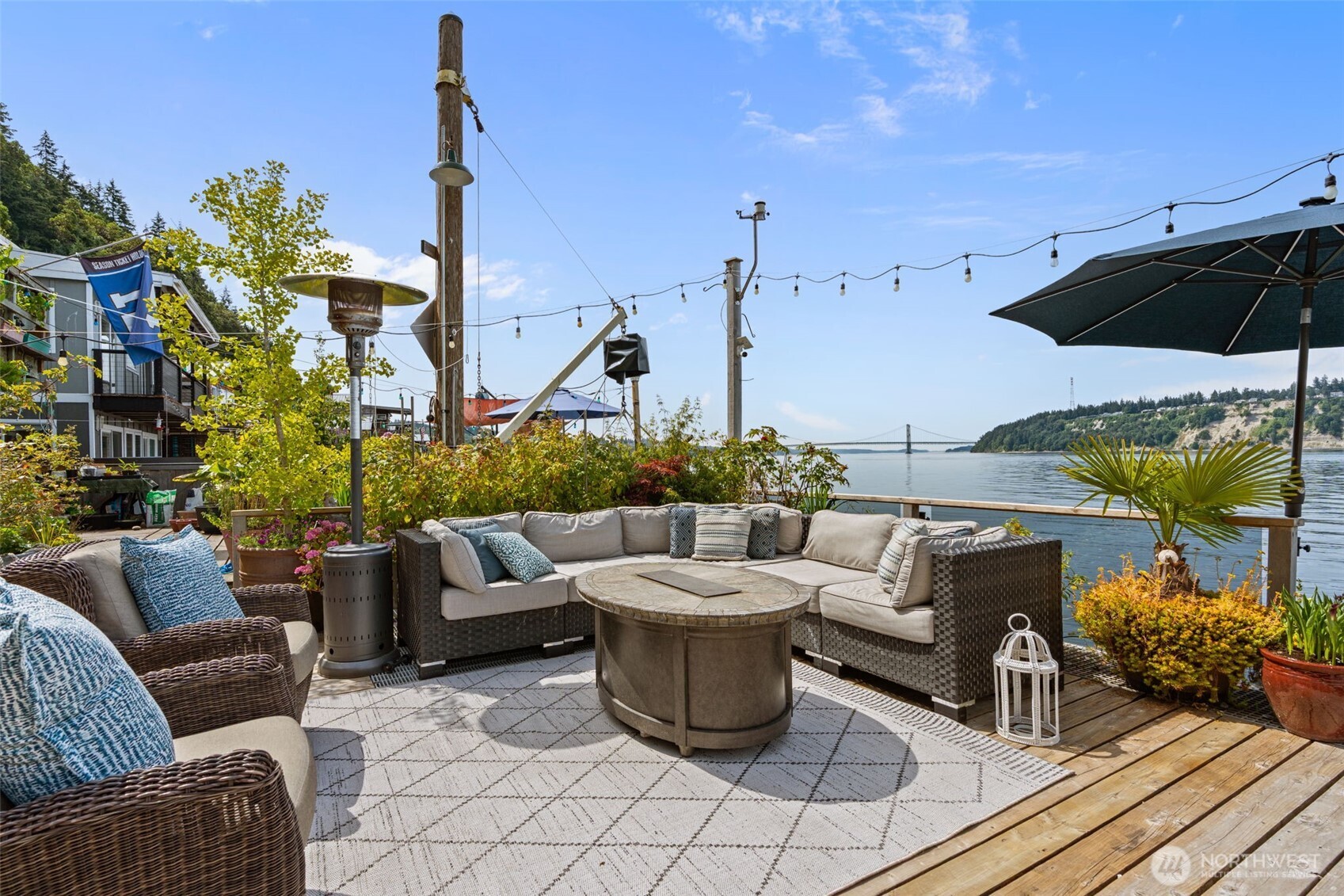 15 N Salmon Beach