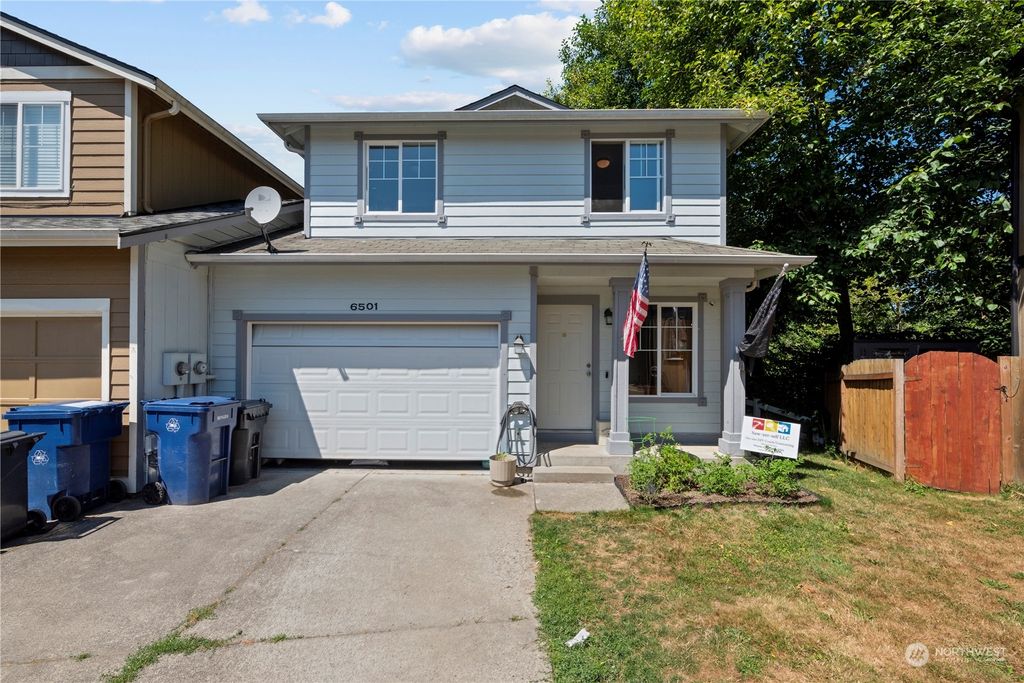 Photo of 6501 79th Place NE, Marysville, WA 98270 (MLS # 2146902)