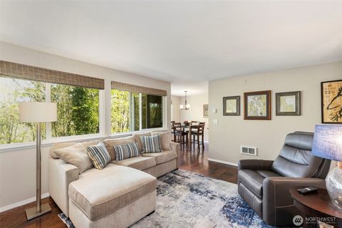 20241 Vikings Crest Loop NE Unit 6-103, Poulsbo, WA 98370 - MLS#: 2363546