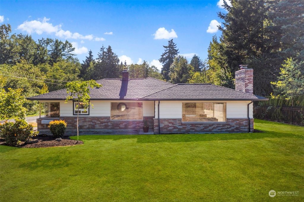 Photo of 24124 7th Avenue SE, Bothell, WA 98021 (MLS # 2141455)