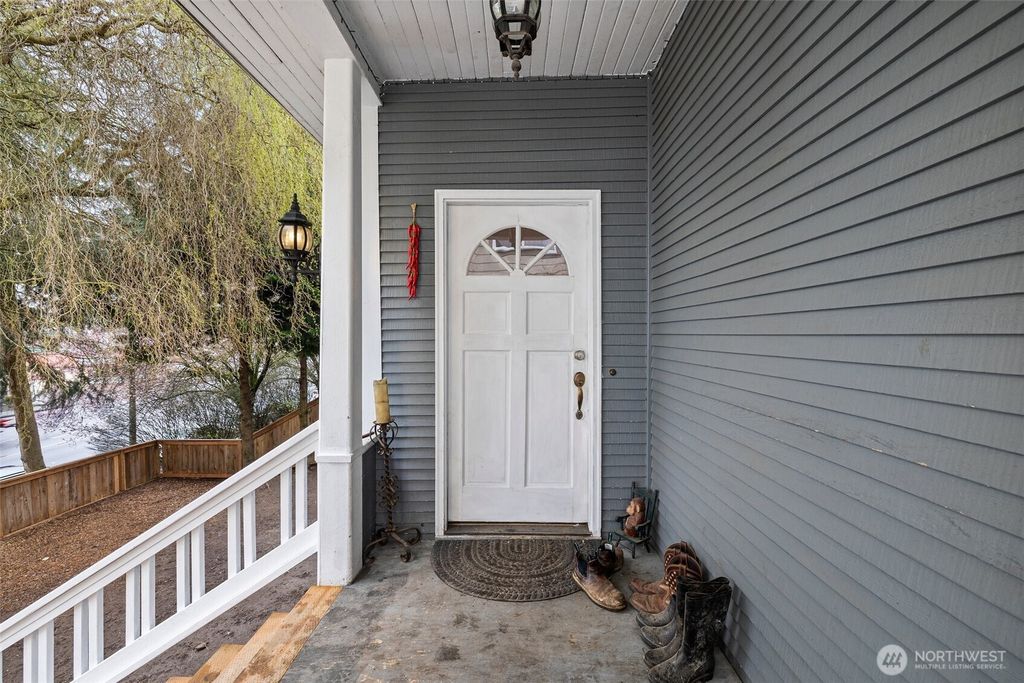 Photo of 3710 Rucker Avenue, Everett, WA 98201 (MLS # 2385145)