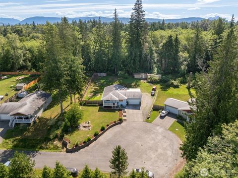 Photo of 19305 86th Avenue NE, Arlington, WA 98223 (MLS # 2402516)