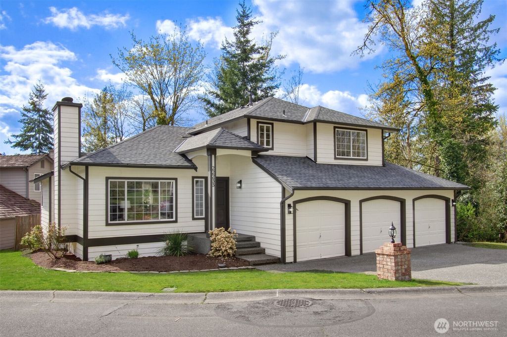 Photo of 22233 98th Place S, Kent, WA 98031 (MLS # 2355336)