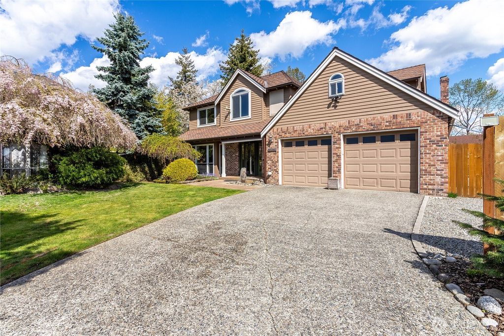 Photo of 20830 103rd Court SE, Kent, WA 98031 (MLS # 2521005)