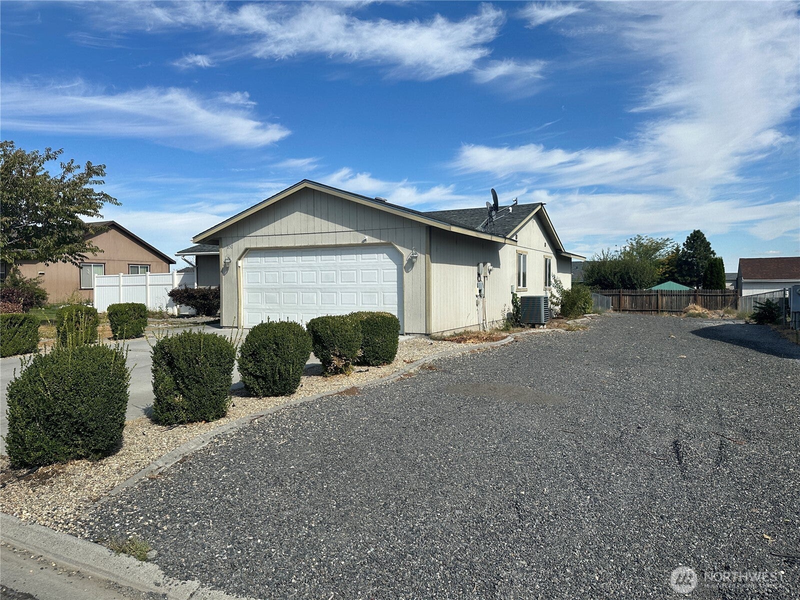 850 SE J Street