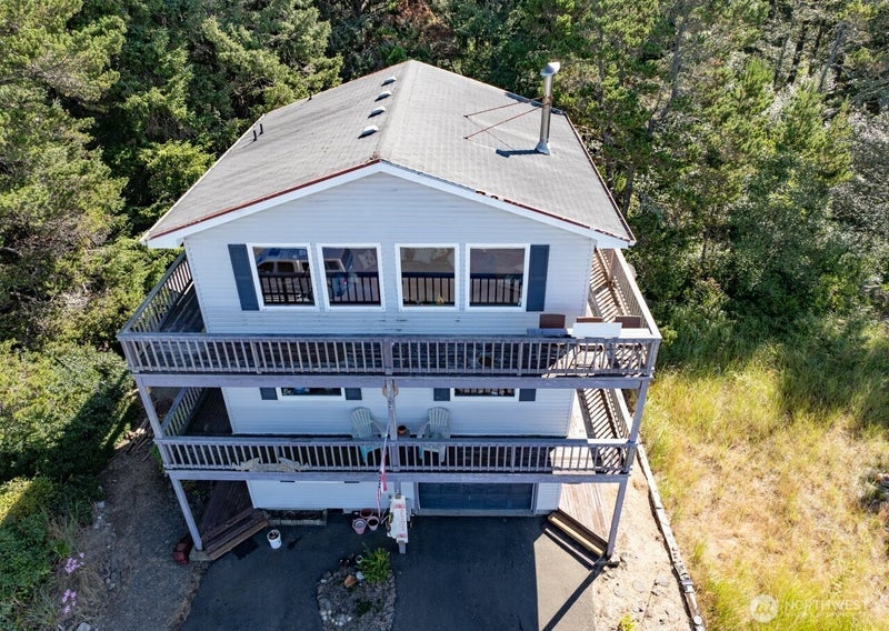 33304 j Place