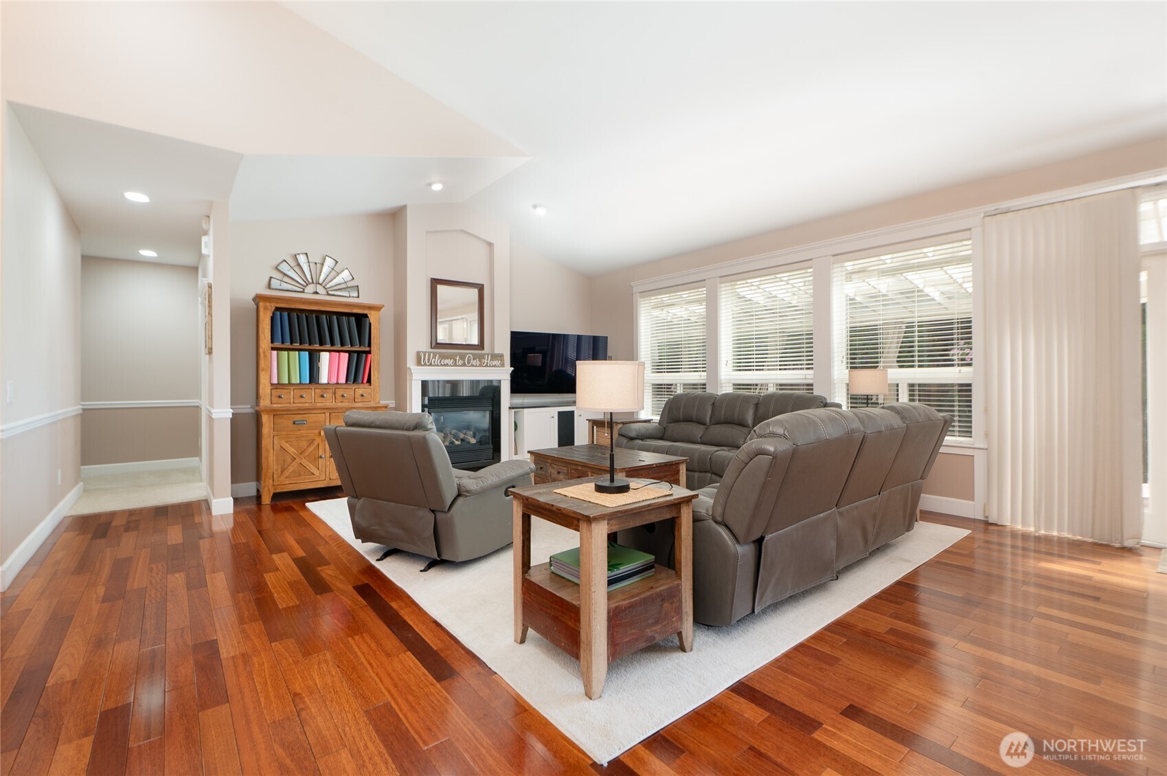 8685 Ashbury Court