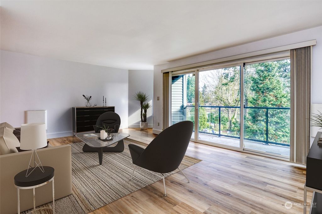 Photo of 19428 Aurora Avenue N #325, Shoreline, WA 98133 (MLS # 2198048)