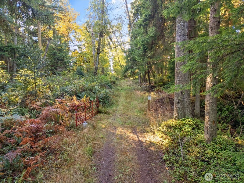4530 Smugglers Cove Rd Road