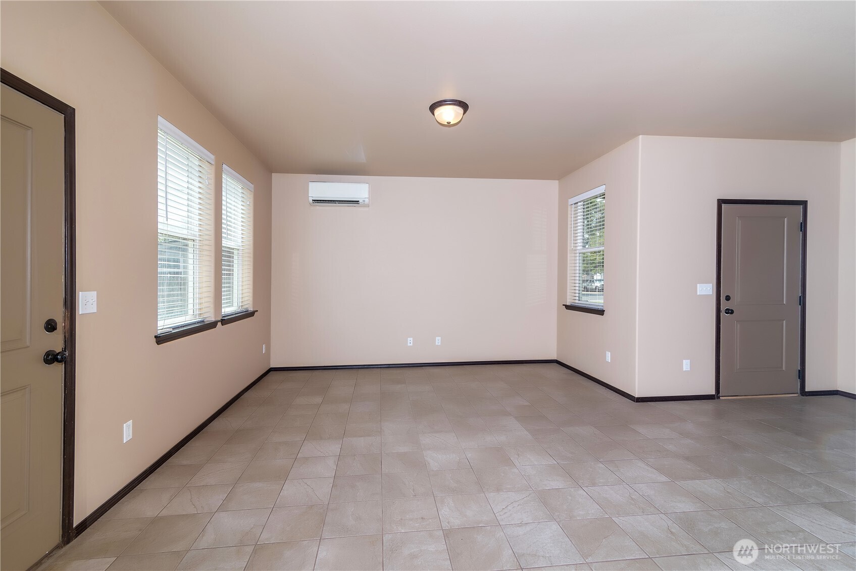 404 W 7th Avenue