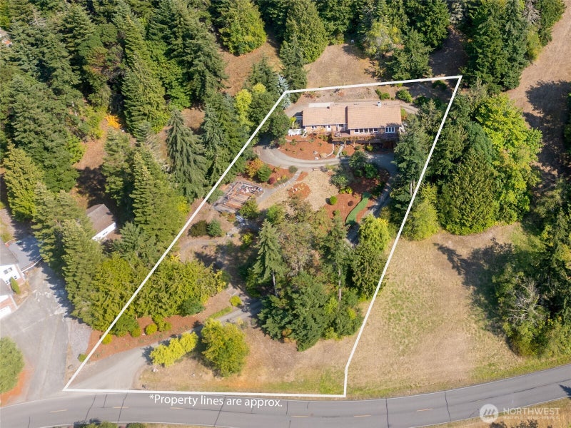 823 Fox Hollow Road