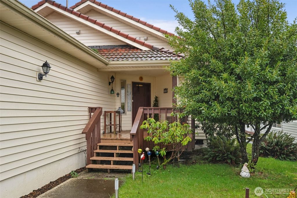 Photo of 409 Duck Lake Drive SE, Ocean Shores, WA 98569 (MLS # 2464946)