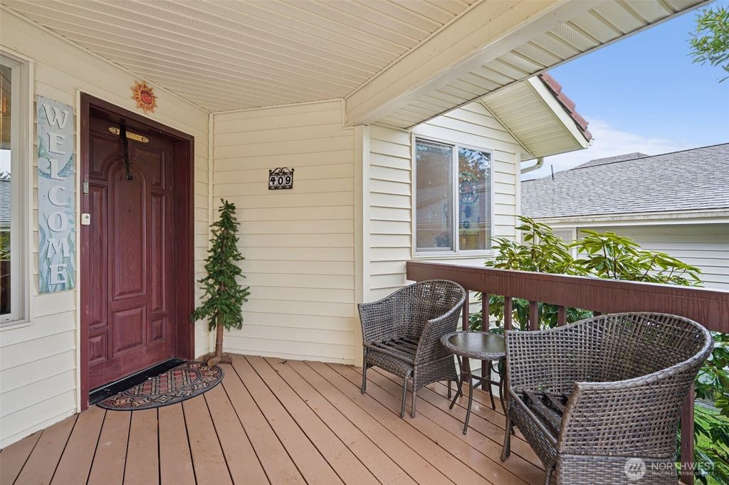 Photo of 409 Duck Lake Drive SE, Ocean Shores, WA 98569 (MLS # 2464946)