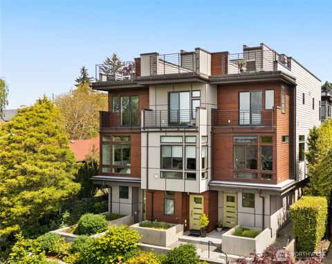 2116 9th Avenue W A Seattle WA 98119