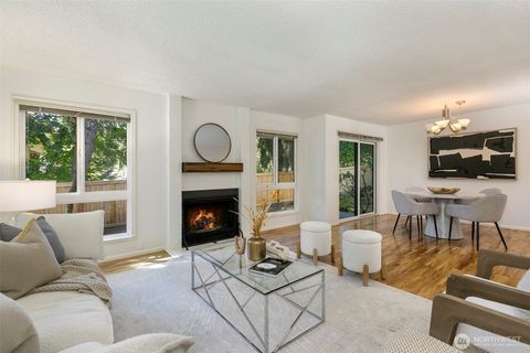 Photo of 10315 NE 16th Street #J2, Bellevue, WA 98004 (MLS # 2414388)