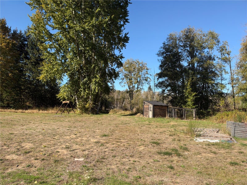6137 Kirsop Road SW