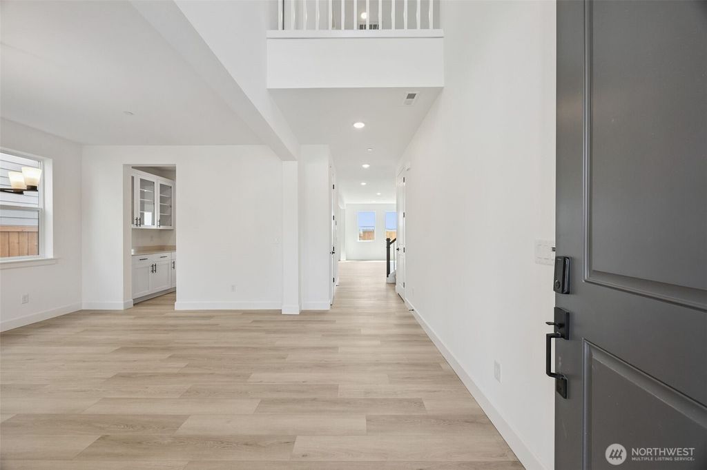 Photo of 2209 Oak Court Ct #9, Milton, WA 98354 (MLS # 2455370)