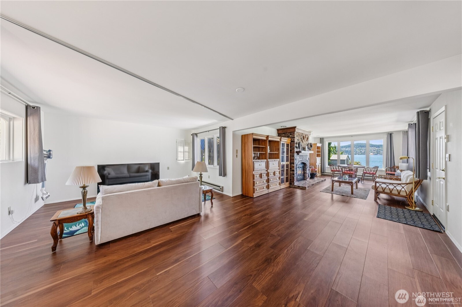 4448 South Shore Drive