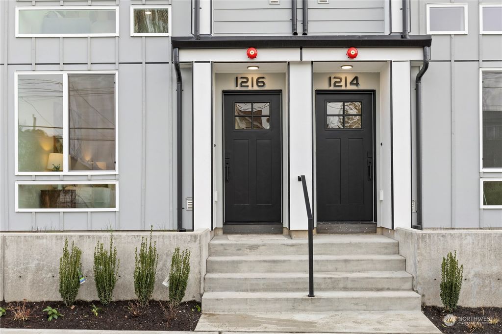Photo of 1216 NW 83rd Street, Seattle, WA 98117 (MLS # 2314621)