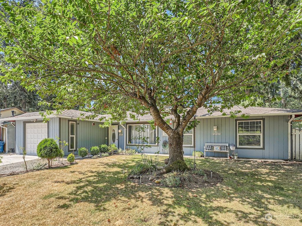Photo of 19434 SE 267th Street, Covington, WA 98042 (MLS # 2145110)