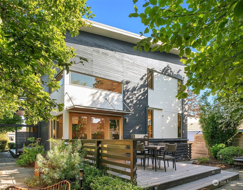 Photo of 349 NW 86TH Street, Seattle, WA 98117 (MLS # 2280094)