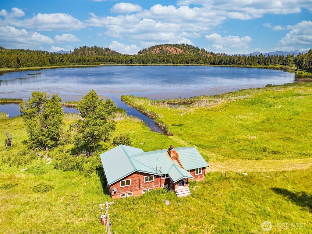 Photo of 631 Deeter Road, Newport, WA 99156 (MLS # 2580879)