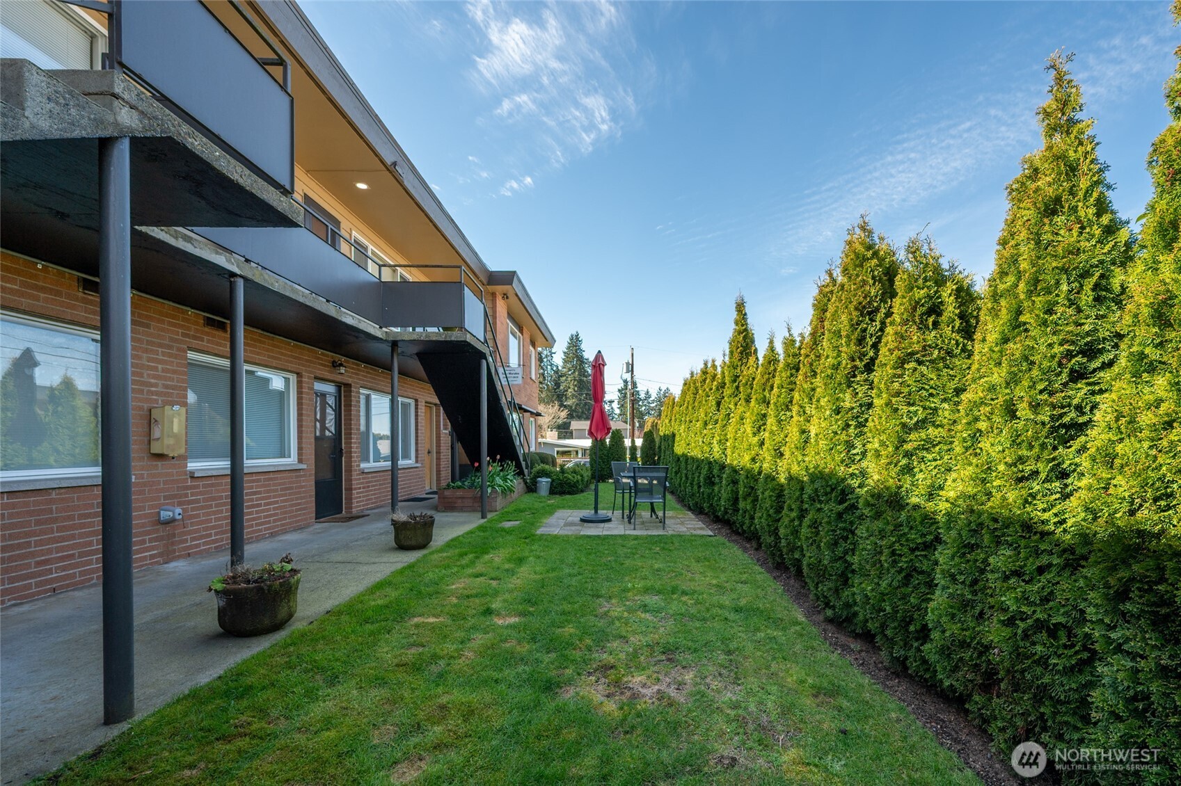 533 4th Avenue S 1-6