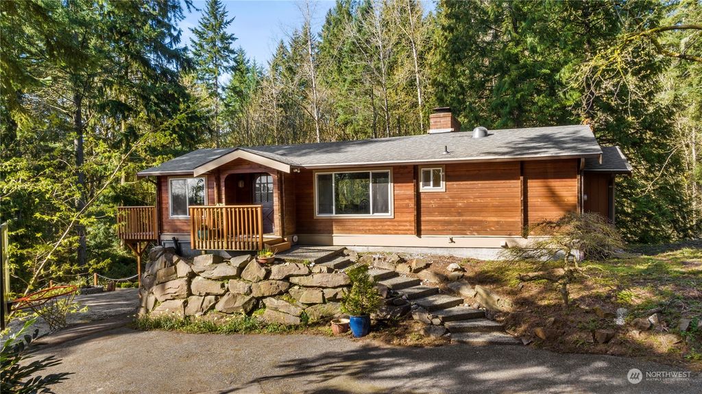 Photo of 15214 NE 173rd Street, Woodinville, WA 98072 (MLS # 2060297)