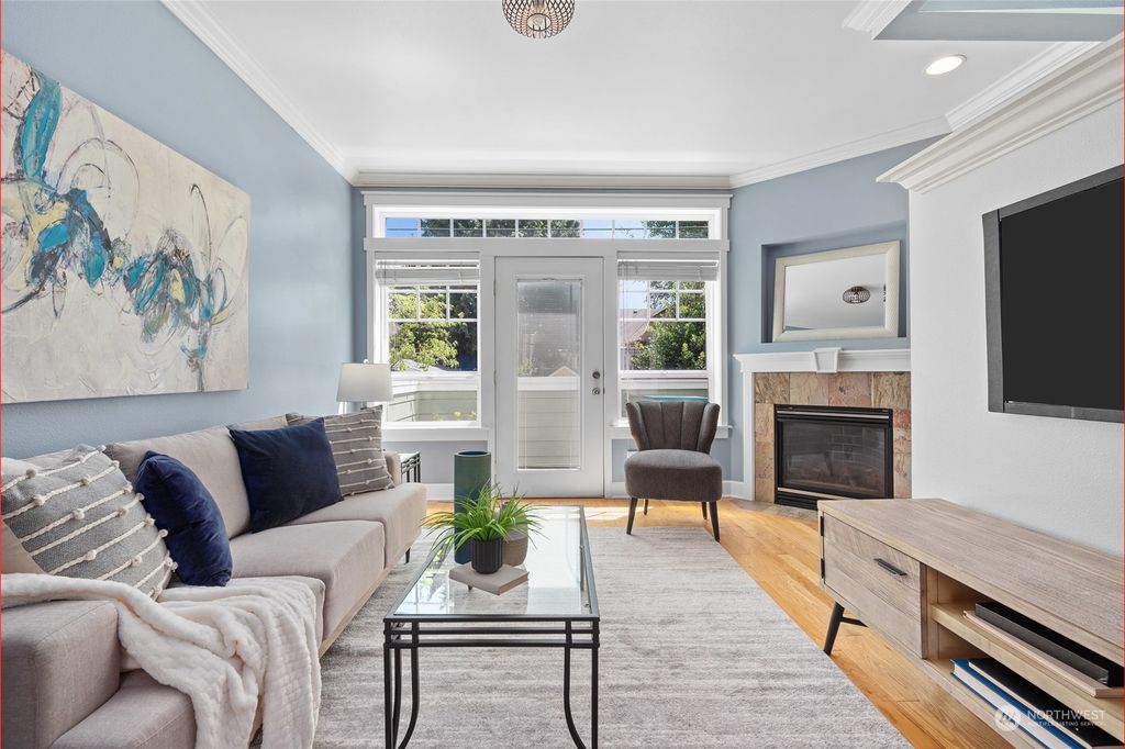 Photo of 4216 SW Findlay Street #6, Seattle, WA 98136 (MLS # 2068815)