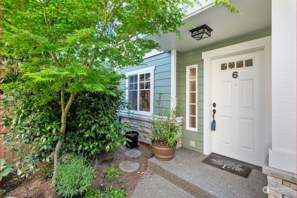 Photo of 4216 SW Findlay Street #6, Seattle, WA 98136 (MLS # 2068815)