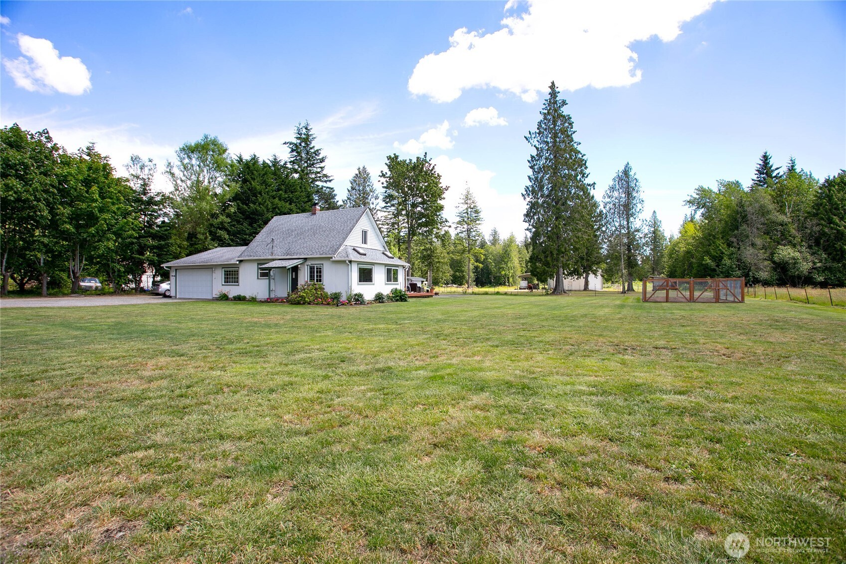 7506 Woodland Road