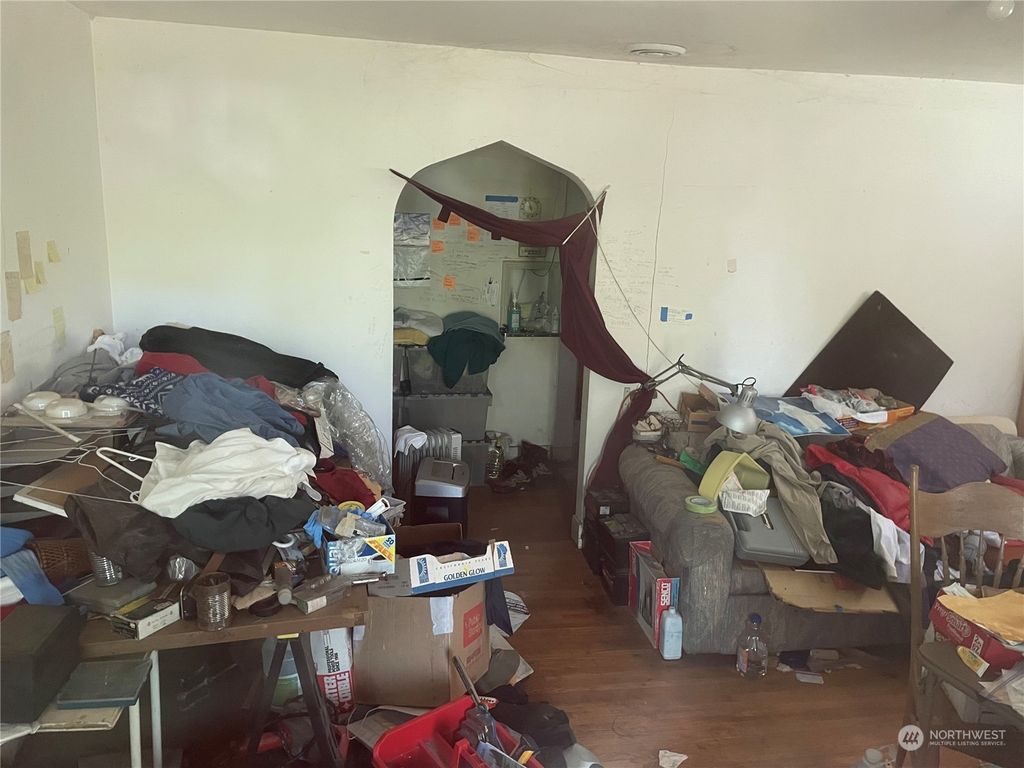 Photo of 9410 39th Avenue S, Seattle, WA 98118 (MLS # 2311126)