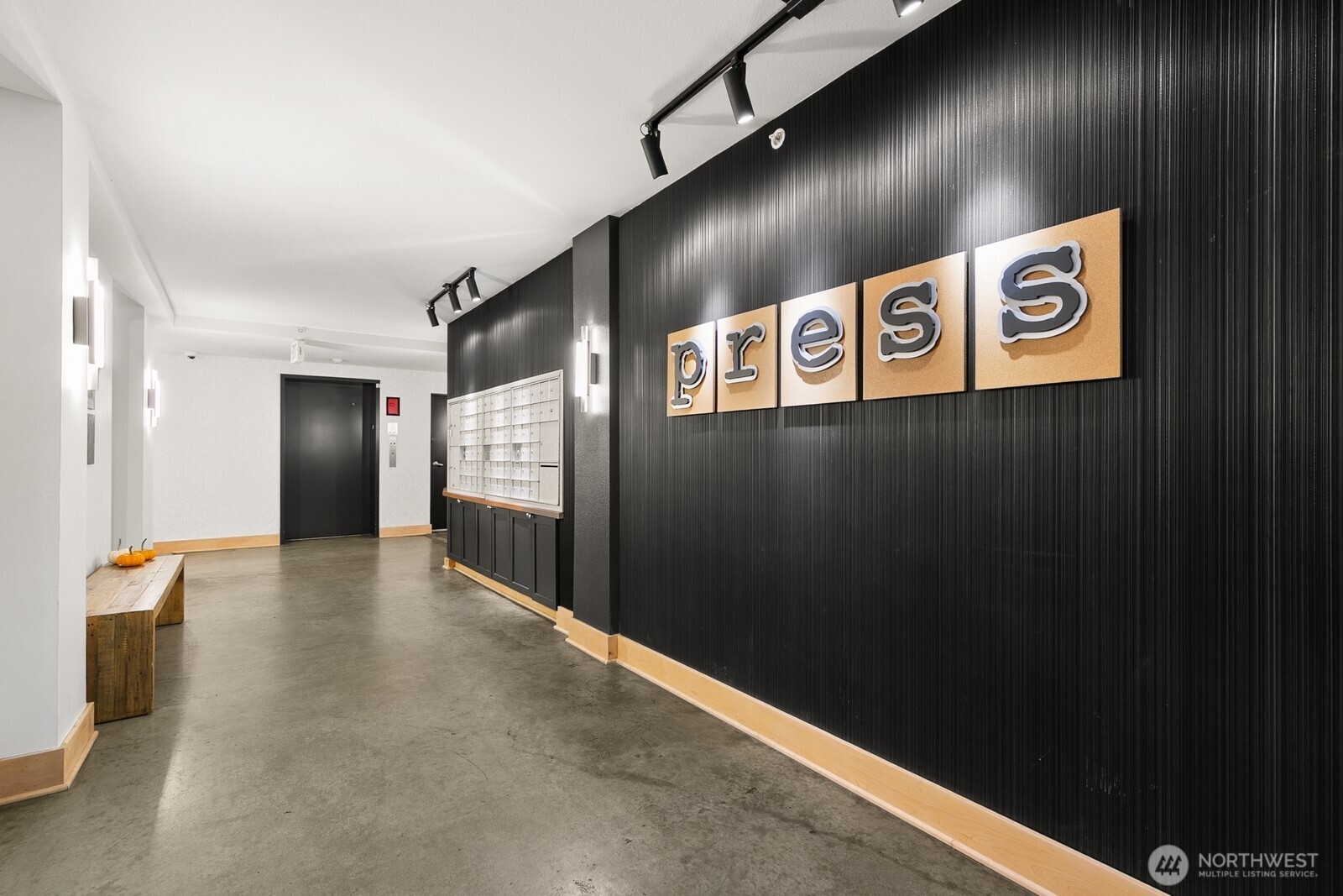 1620 Belmont Ave 529