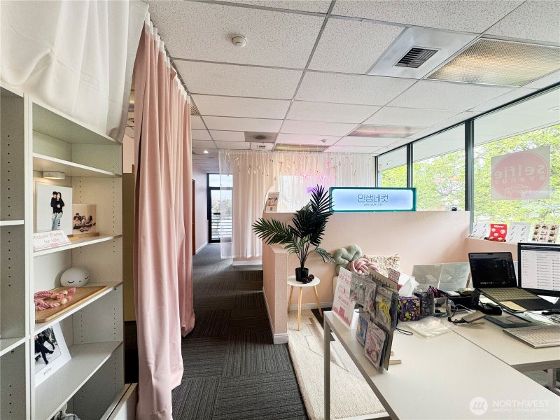 18910 28th Avenue W