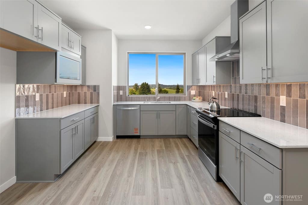 Photo of 12930 77th Ave SE A-2 #20, Snohomish, WA 98296 (MLS # 2569029)