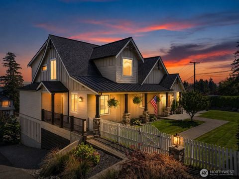 Photo of 4717 127th Avenue E, Edgewood, WA 98372 (MLS # 2464337)