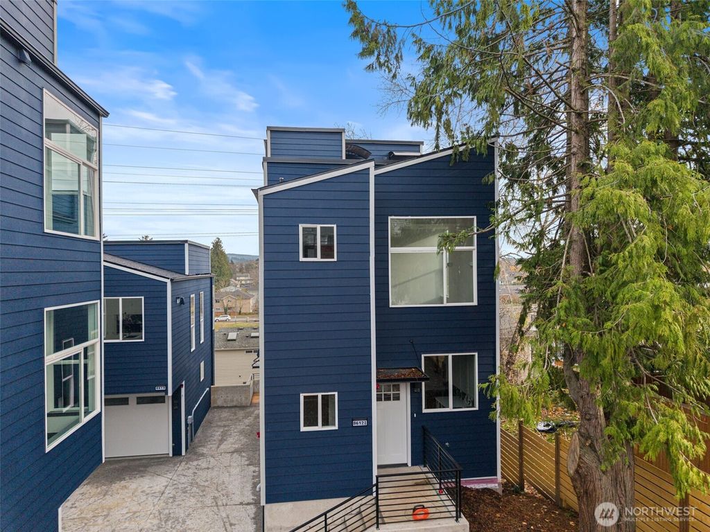 listing image 9365555720376956387