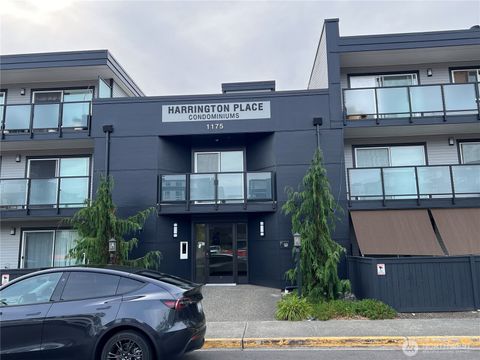 Photo of 1175 Harrington Place NE #214, Renton, WA 98056 (MLS # 2397286)