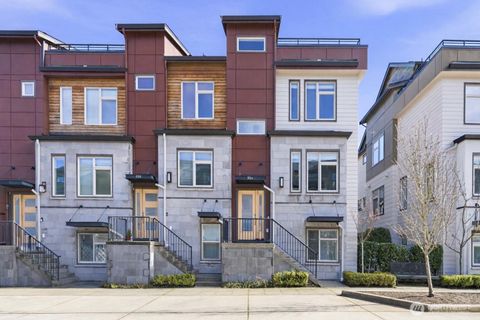 924 7th Avenue NE Issaquah WA 98029