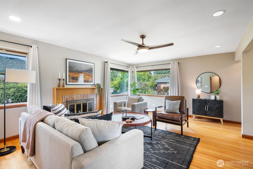 Photo of 7716 38th Avenue SW, Seattle, WA 98126 (MLS # 2414838)