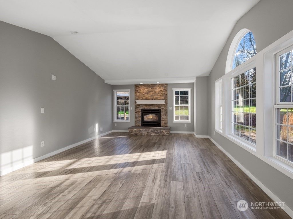 Photo of 6901 60 Street SE, Snohomish, WA 98290 (MLS # 2187736)