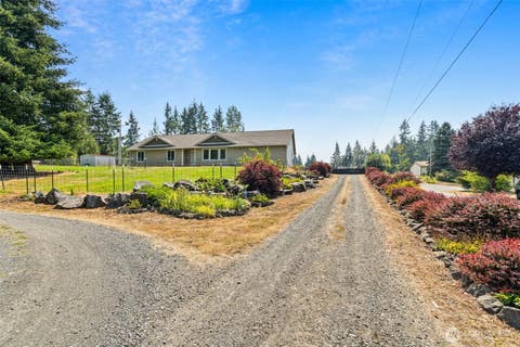 Photo of 154 SE Mill Creek Road, Shelton, WA 98584 (MLS # 2566388)