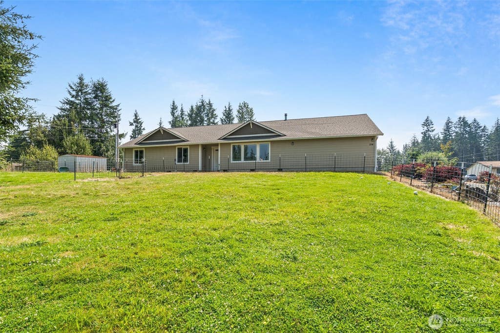 Photo of 154 SE Mill Creek Road, Shelton, WA 98584 (MLS # 2566388)