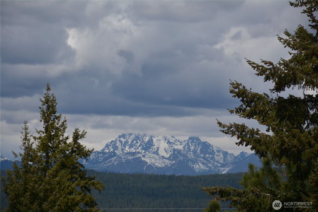 Photo of 0 xx Sturgis Road, Cle Elum, WA 98922 (MLS # 2507421)