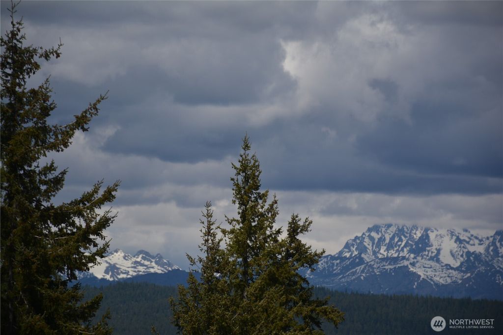 Photo of 0 xx Sturgis Road, Cle Elum, WA 98922 (MLS # 2507421)