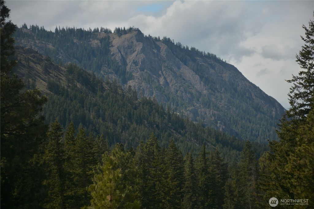 Photo of 0 xx Sturgis Road, Cle Elum, WA 98922 (MLS # 2507421)