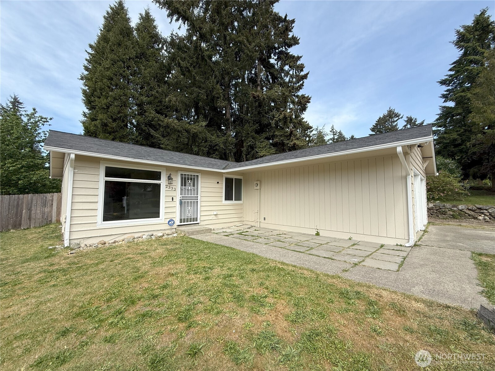 2333 Oak Drive
