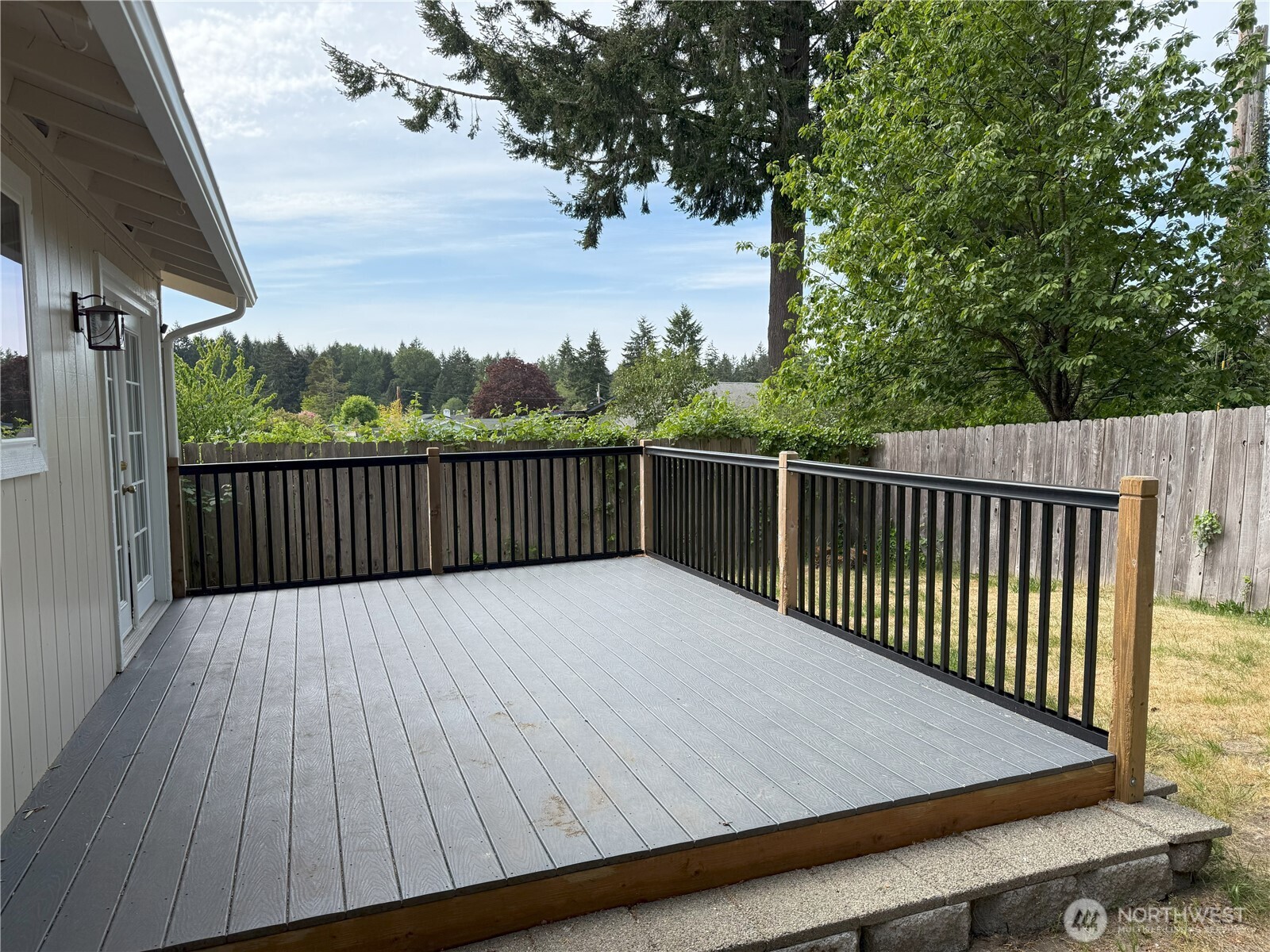 2333 Oak Drive
